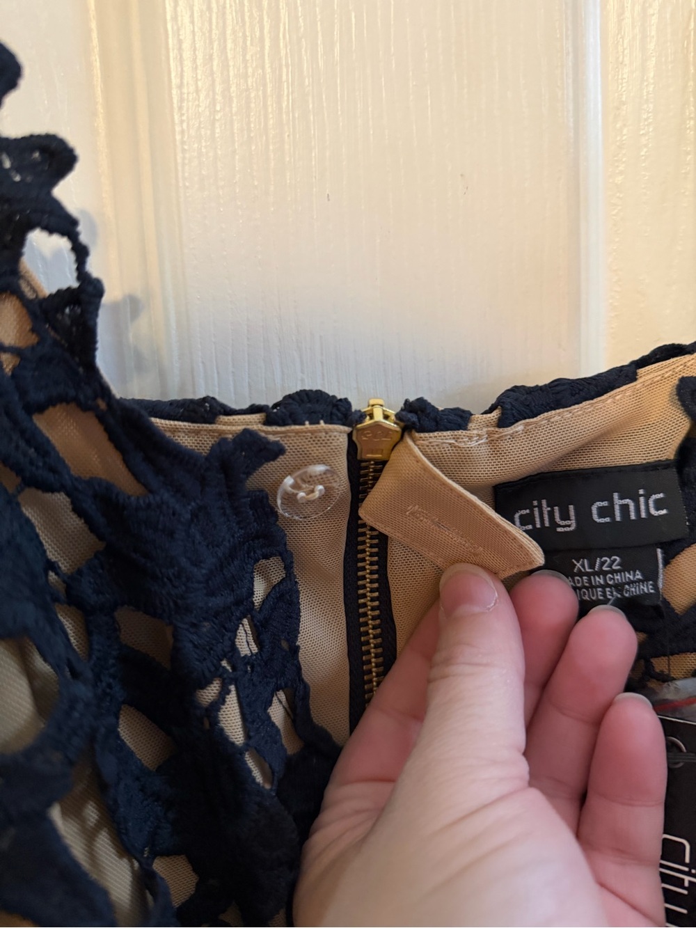 City Chic Navy Lace Overlay Dress with Nude Lining - Picture 6 of 10